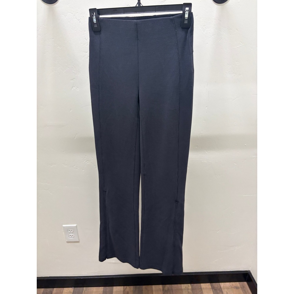 Lululemon Ribbed High Rise Flare Pantsโ Black Size 4 Ankle Zip Yoga Leggings